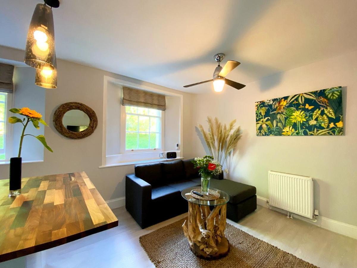 Meadfoot Bay Apartment At Hesketh Crescent Torquay Exterior foto